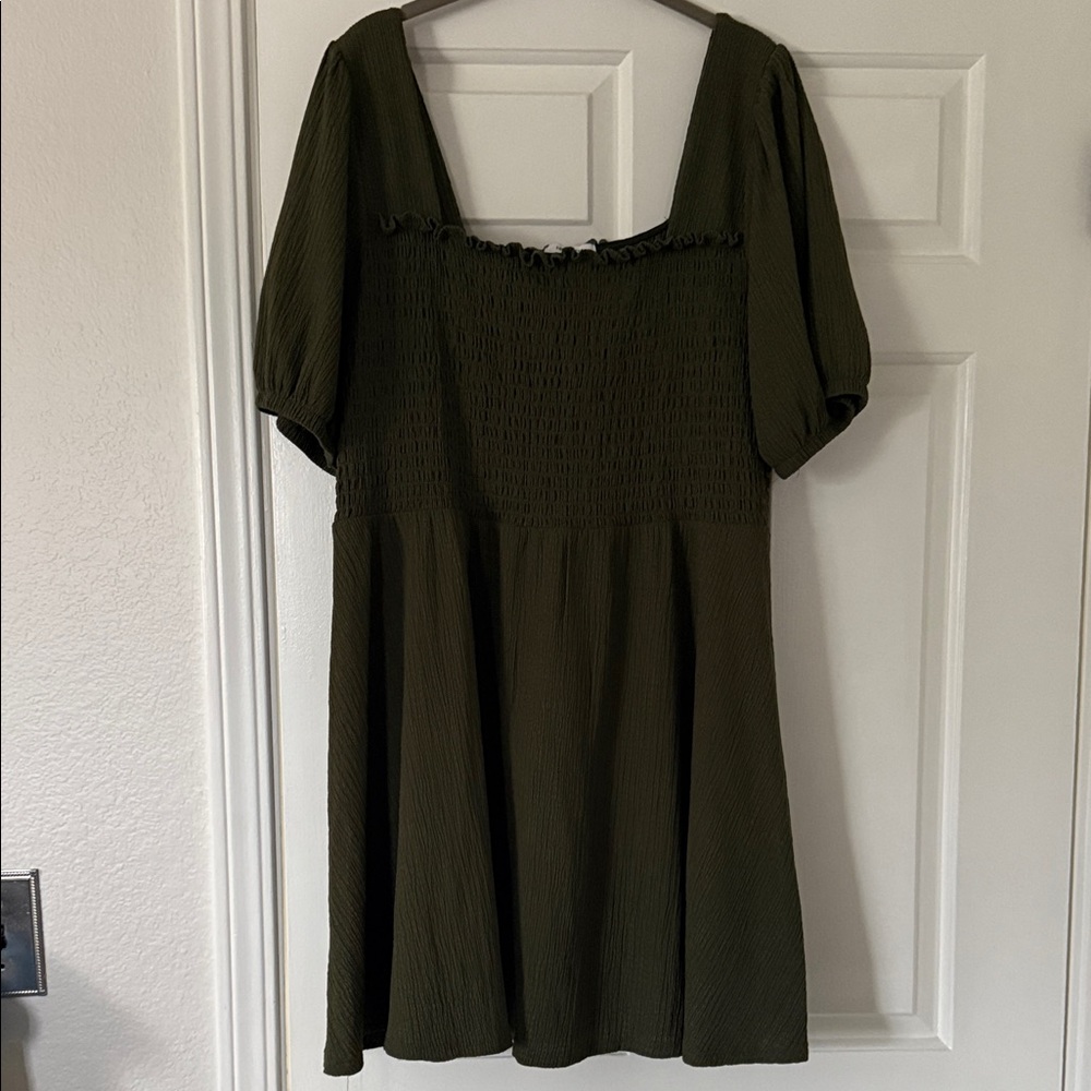 Chic Olive Mini Dress Nine West XXL